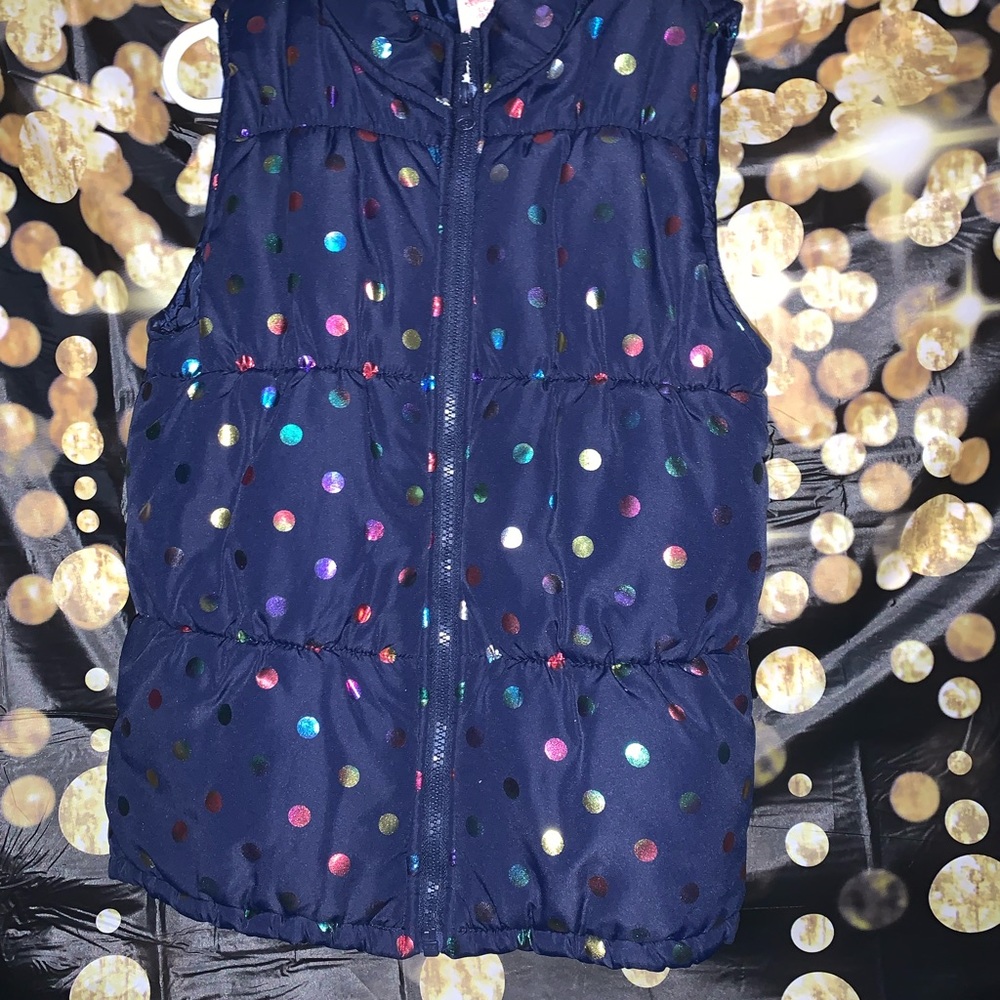 All these items are selling for 5 dollars a piece
